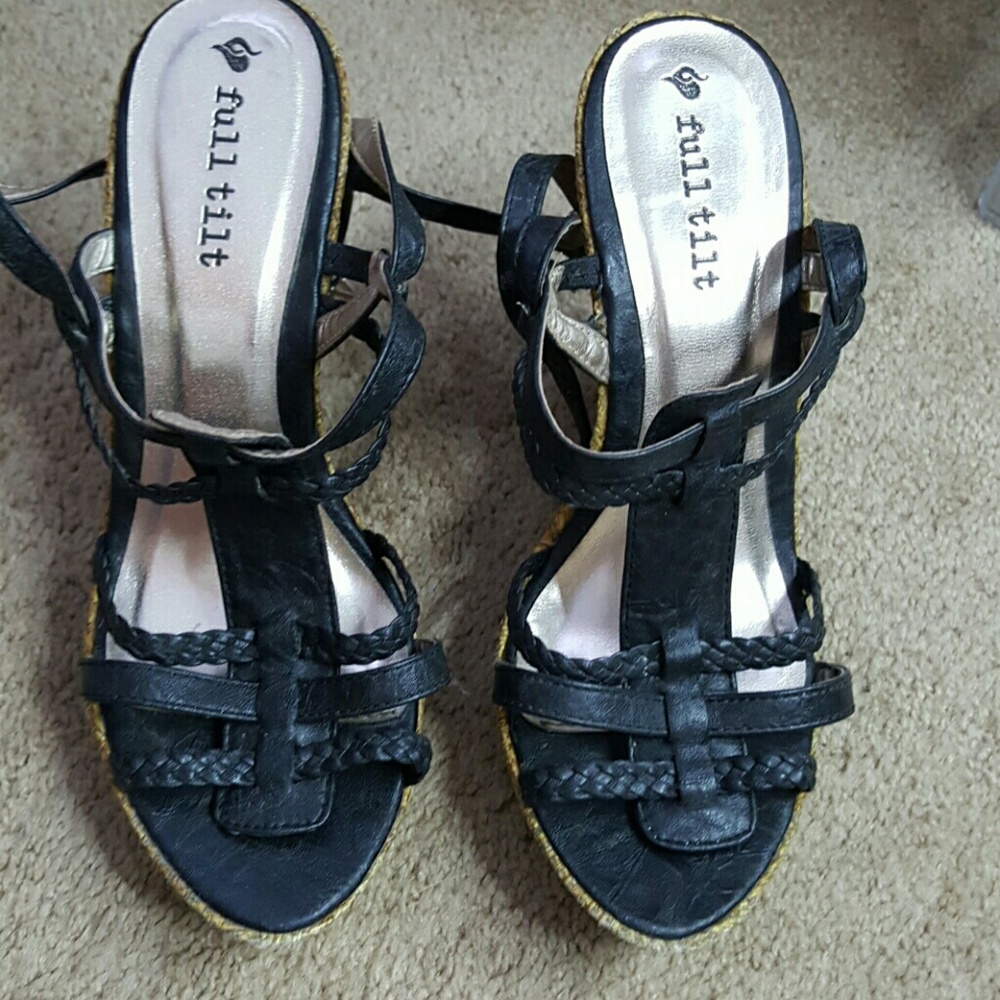 Full tilt  wedge sandles