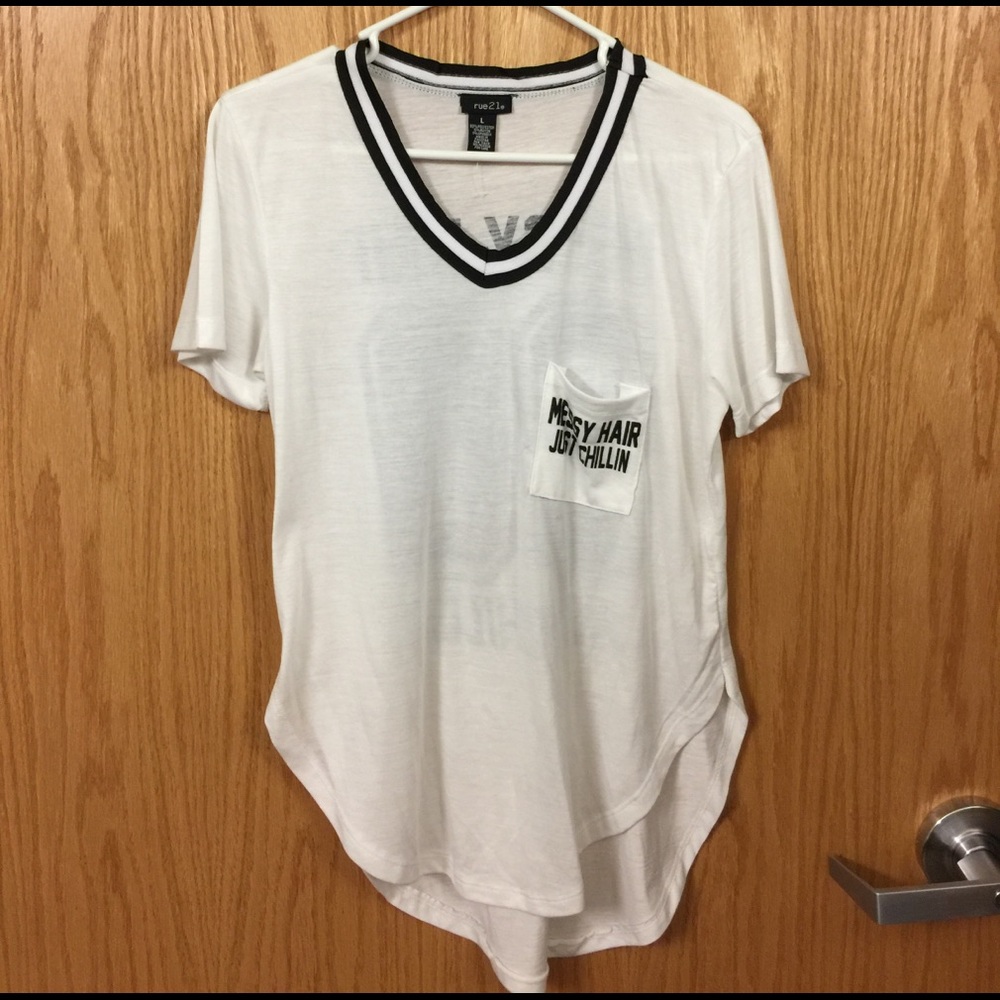 Rue 21 tee