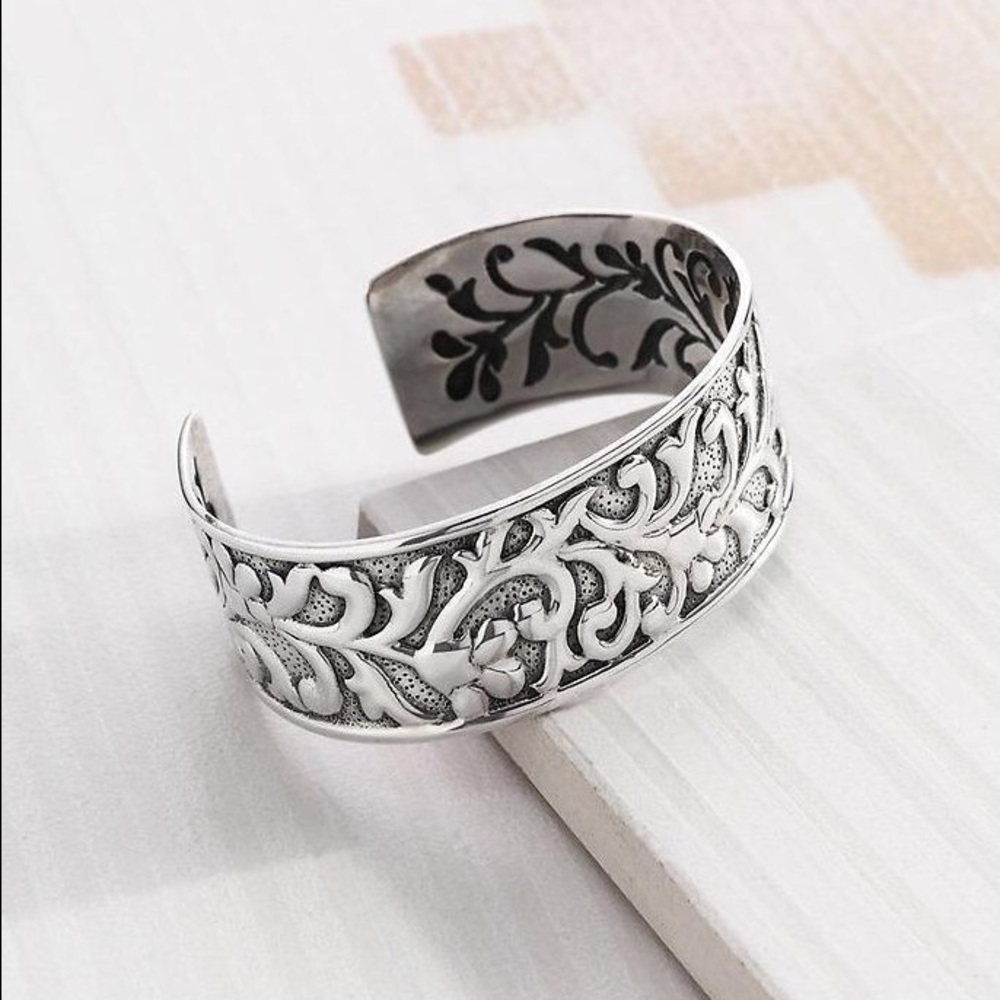 Silpada Cuff