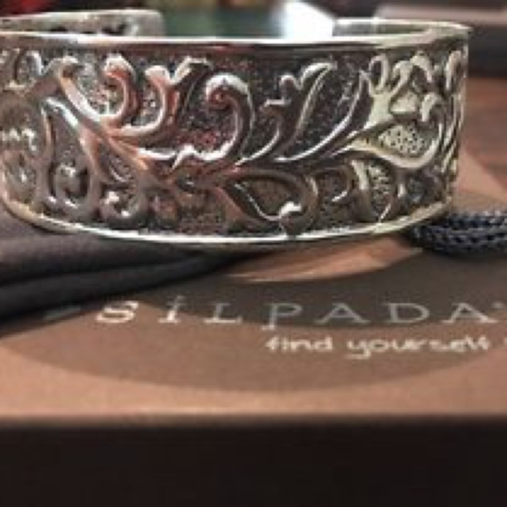 Silpada Cuff - Picture 3 of 4