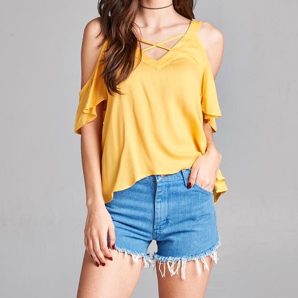 🌸SPRING SALE🌸Cold Shoulder Strappy Top - Picture 2 of 2