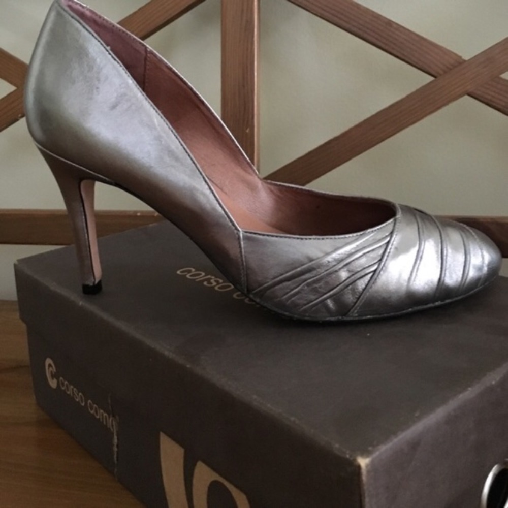Silver Corso Como Pumps Sz 10
