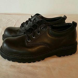 Like New Sketchers Men's Leather Shoes