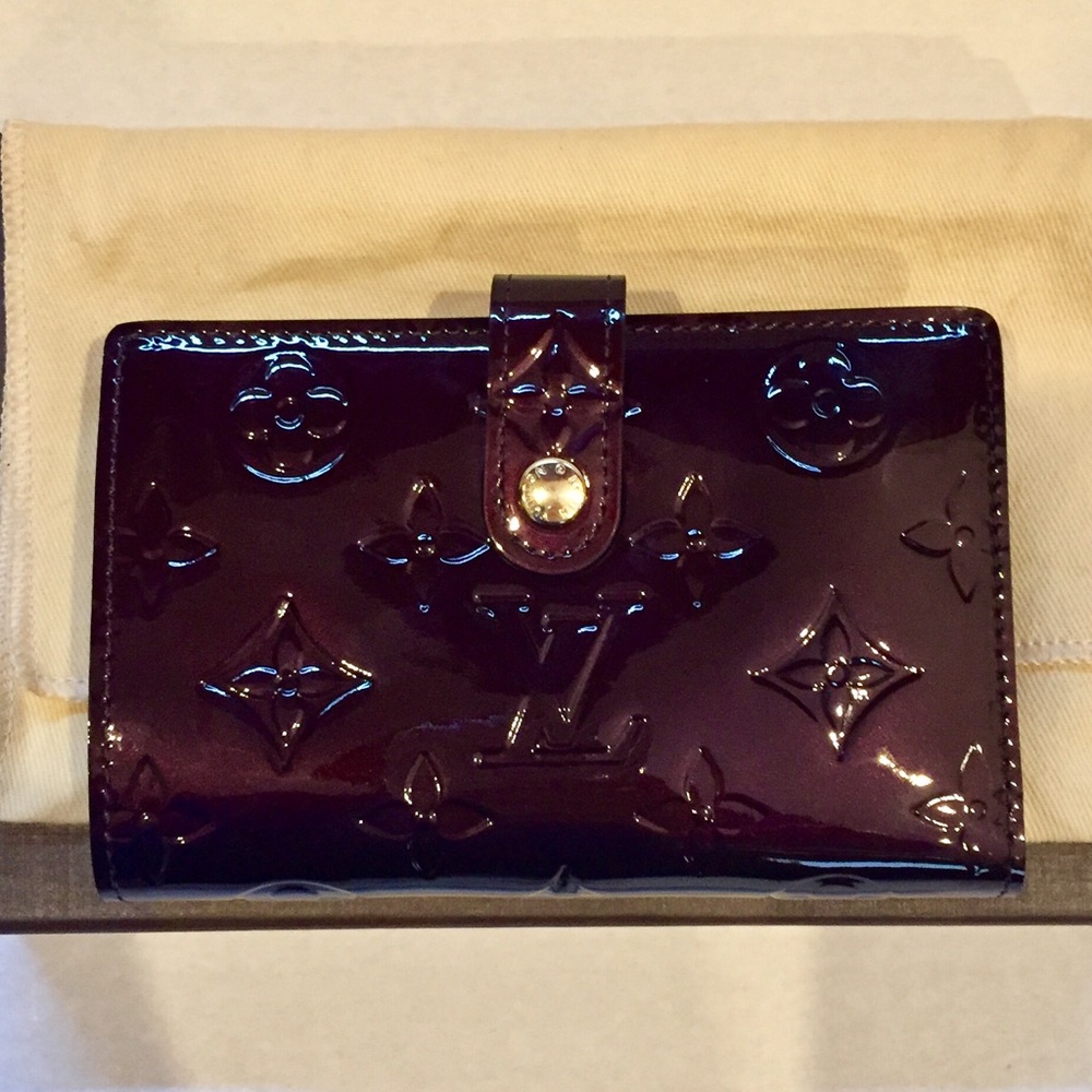 SOLD Louis Vuitton Viennnois Wallet M93521 - Picture 1 of 6