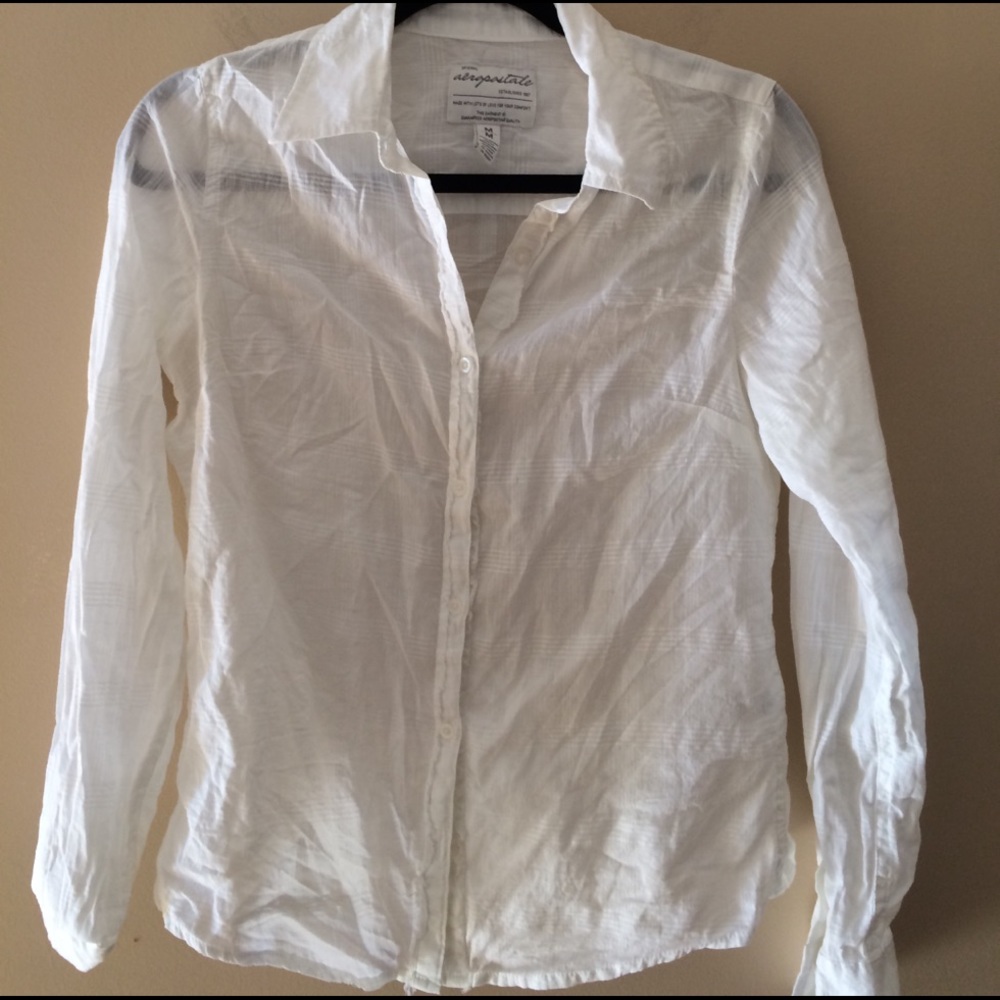 Aeropostale white button down shirt size medium