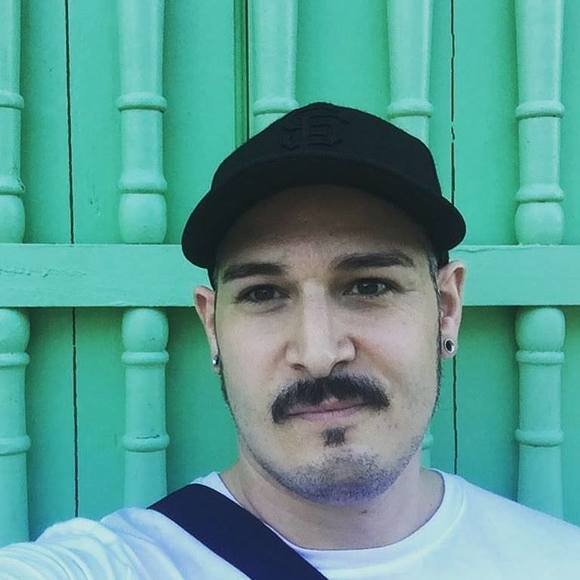 Meet your Posher, Thomas - Picture 1 of 1