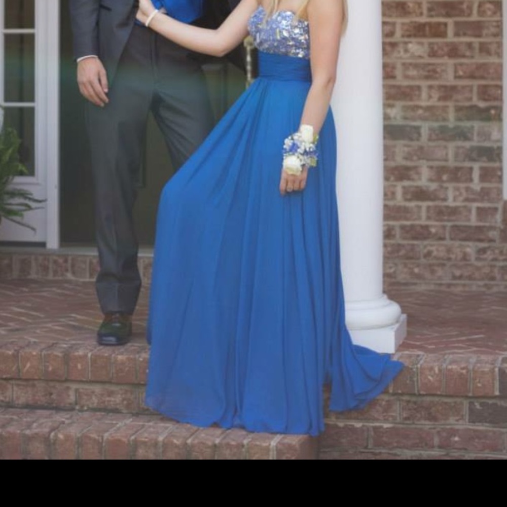 Prom dress