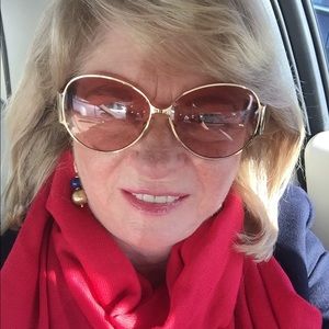 Meet your Posher, Geri