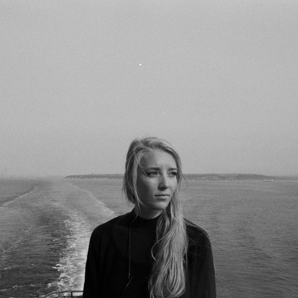 Meet your Posher, Kaley - Picture 2 of 2