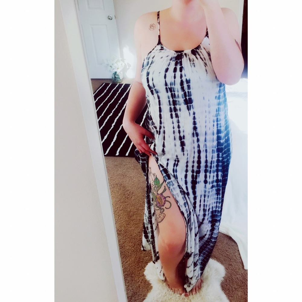 Long Tie Dye BW Beach Dress