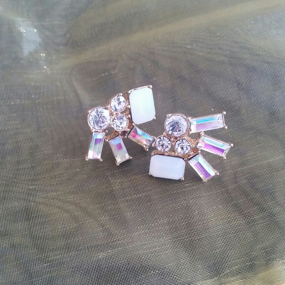 J.CREW diamond style studs