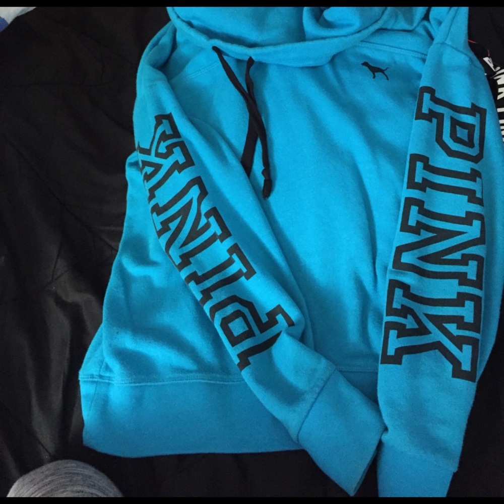 Blue PINK hoodie tap the offer button ☺