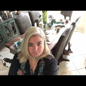 Meet your Posher, Betty