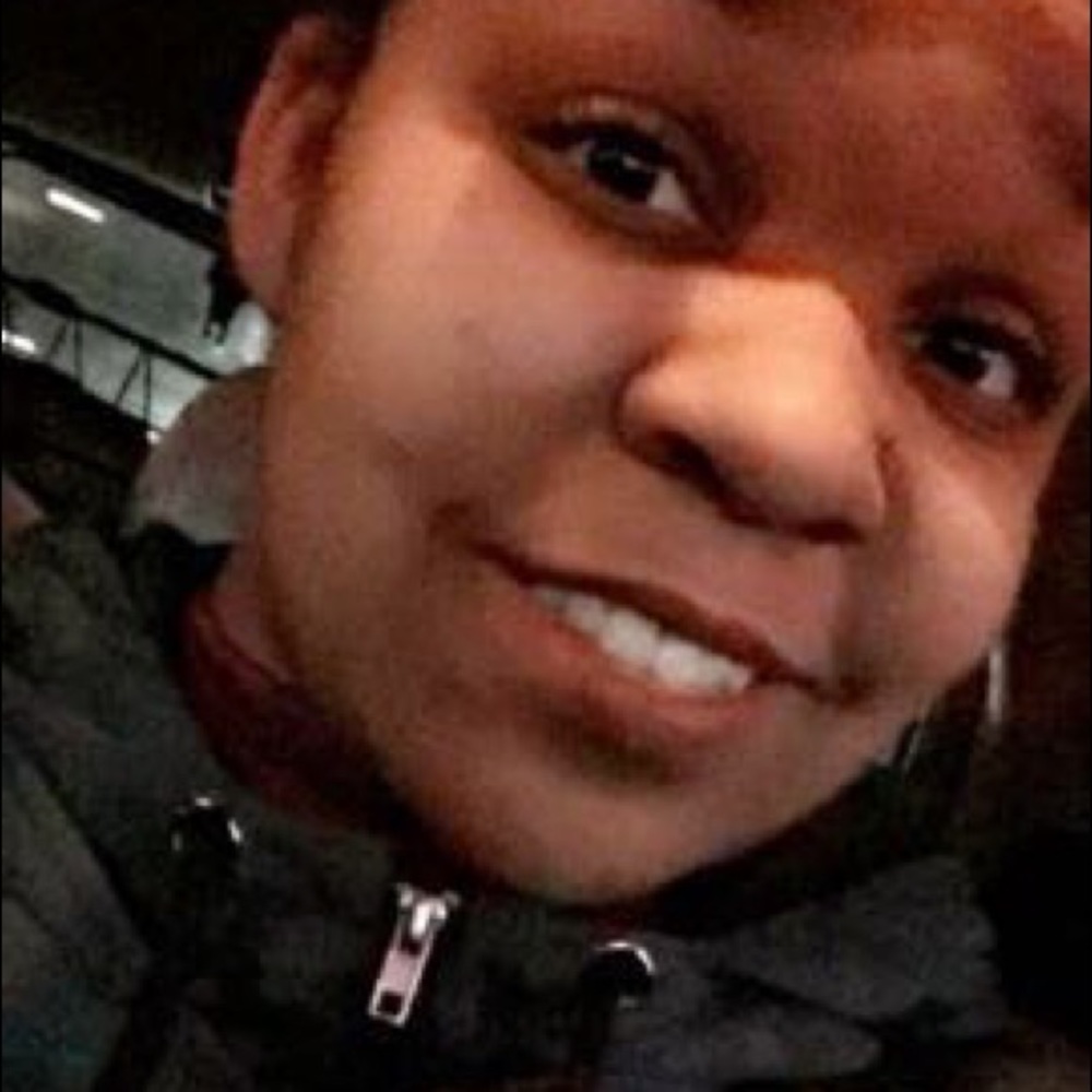 Meet your Posher, Lexie