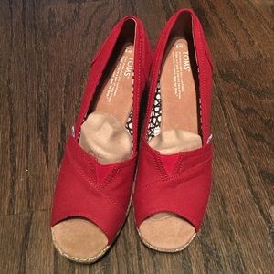 Toms wedges