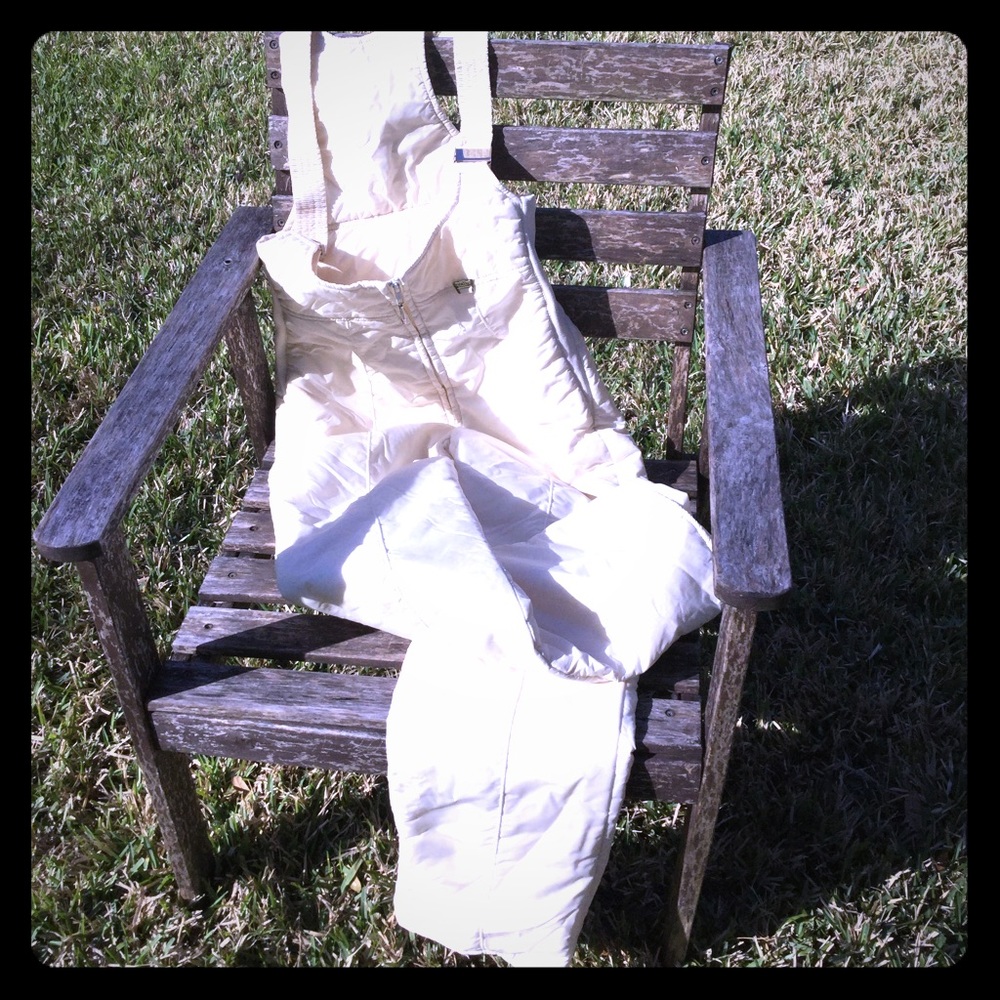 Ivory Snowbib insulated - Snuggler - Like new!