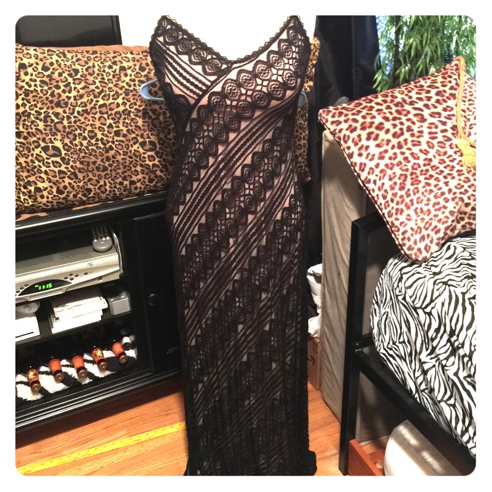 Black and nude lace dress