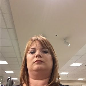 Meet your Posher, Sondra