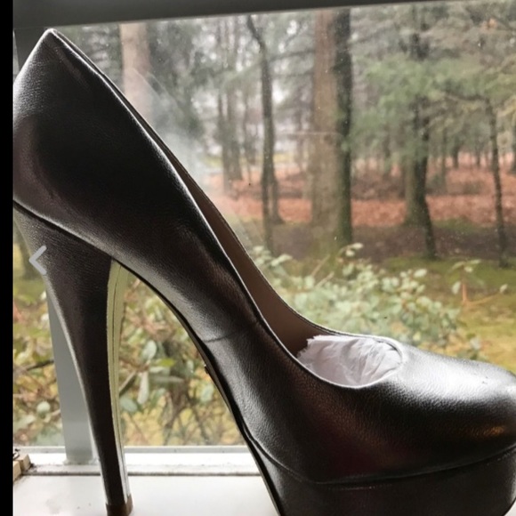 Alejandro Ingelmo Sophia silver platform pumps - Picture 2 of 8