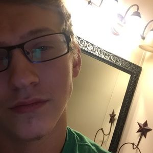 Meet your Posher, Evan