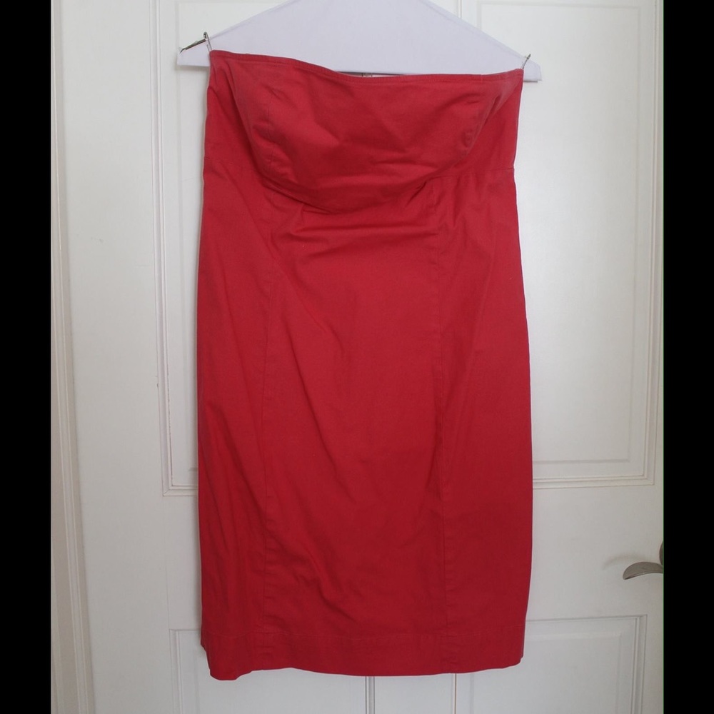 Strapless pink dress