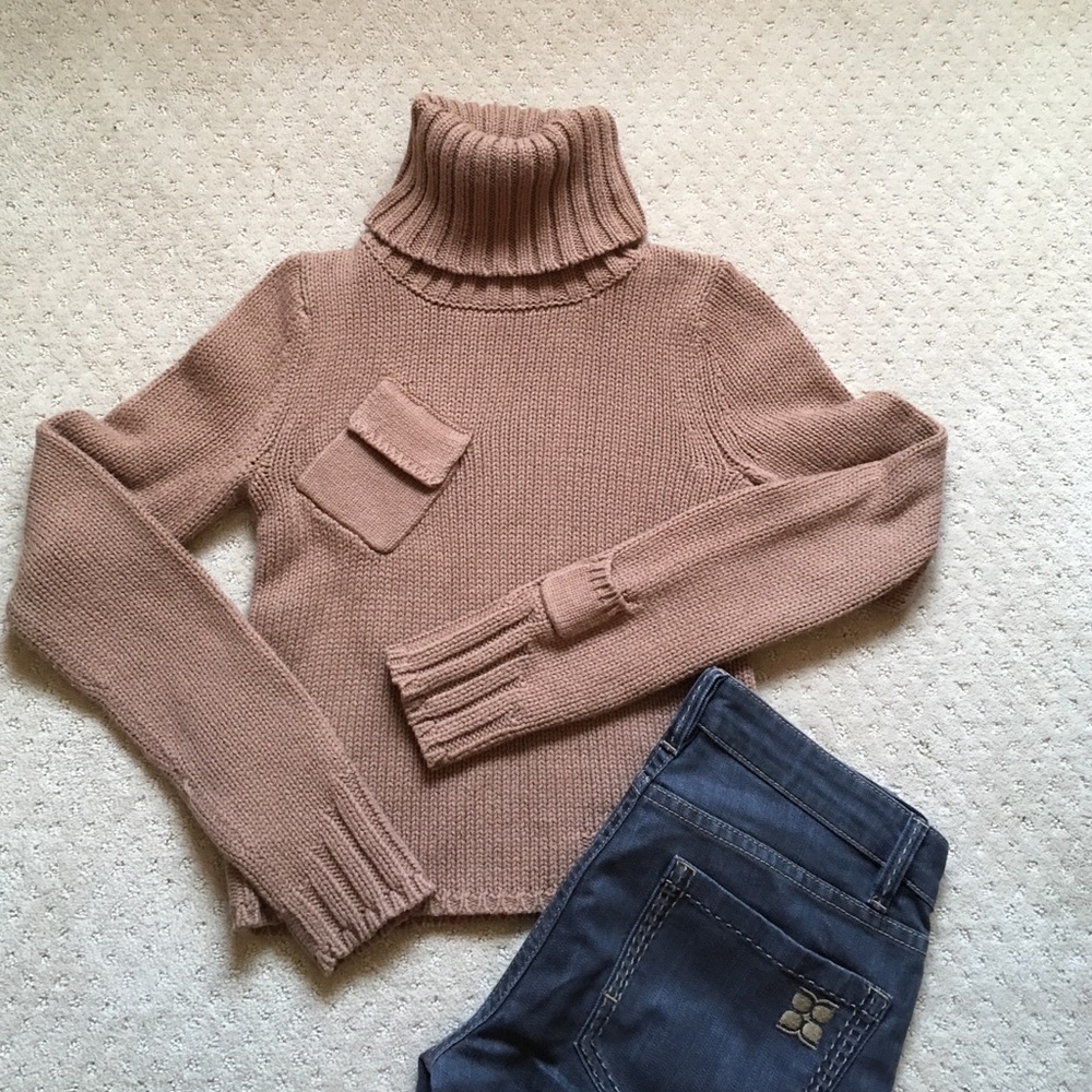 🎉SALE🎉BCBGeneration Cute Sweater "Like New"💕