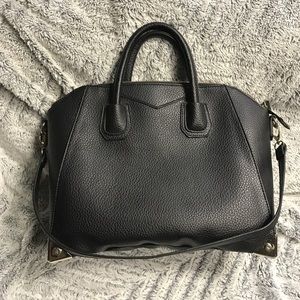 Justfab shoulder bag