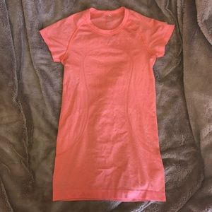 Size 4 swiftly tech tshirt