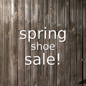SALE ❣ all new shoes coming in!