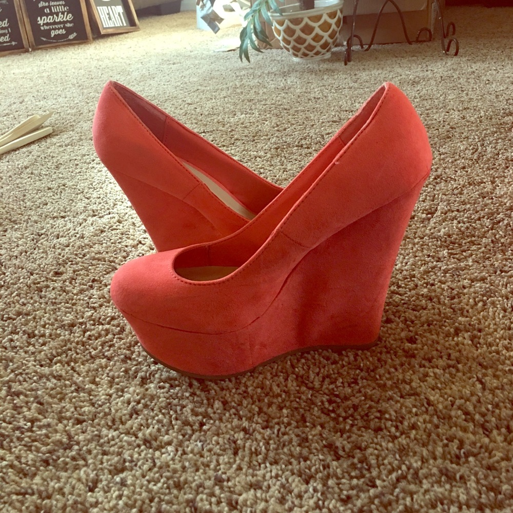 Coral wedges