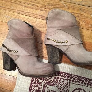 Steven by Steve Madden Booties Size 8