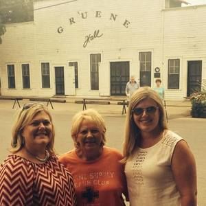 Meet your Posher, Frances