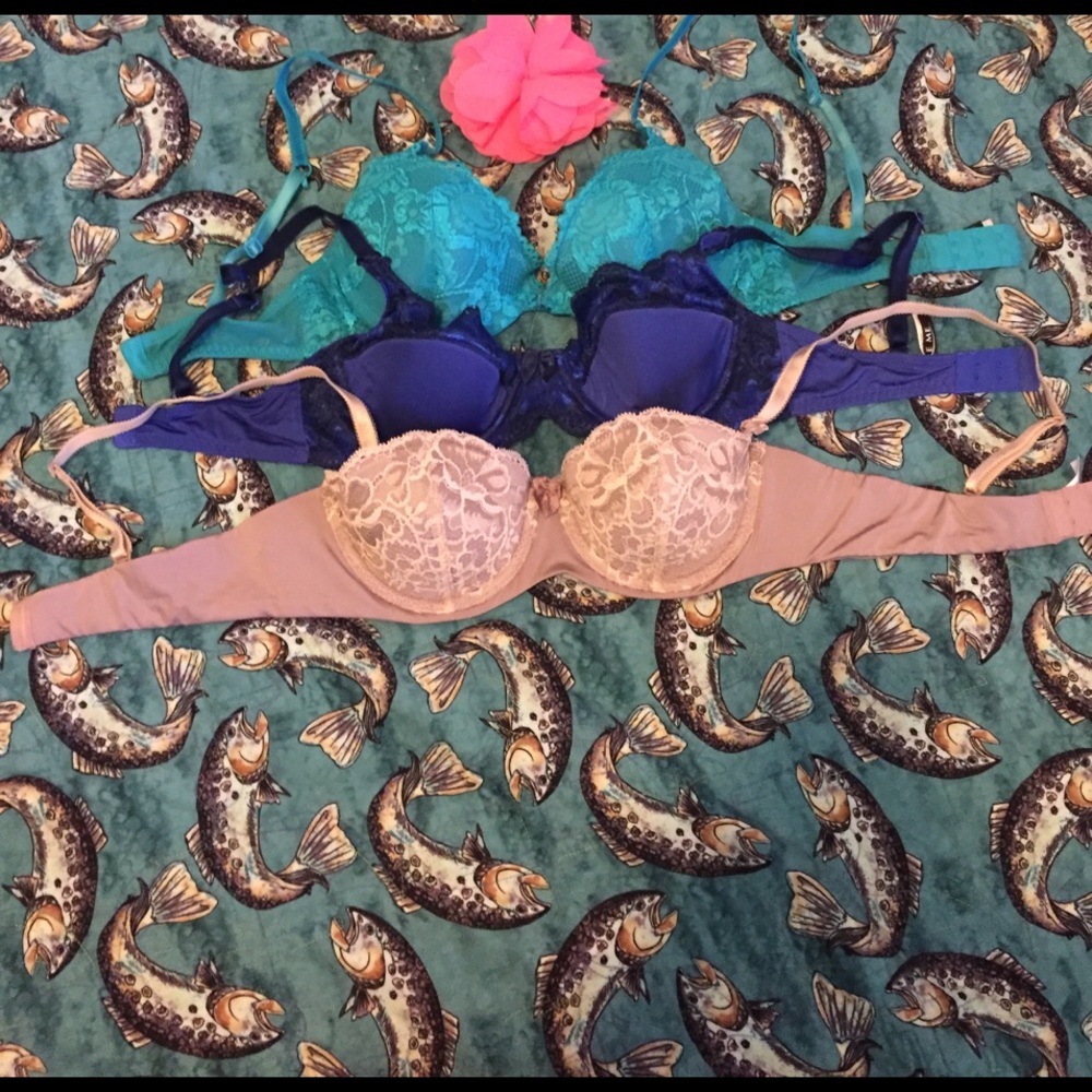 Bra Lot! THREE 🌻 Adore Me