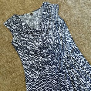 ✨DONATING 3/14✨Spotted Knot Front Dress