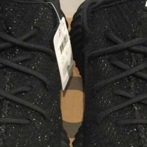 Meet your Posher, Elvis