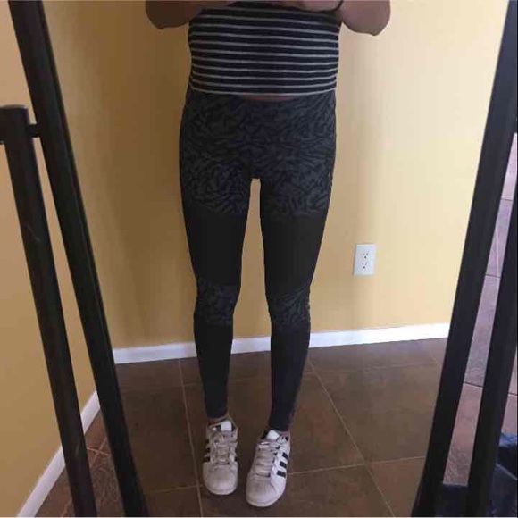 🚫 SOLD - Picture 2 of 2