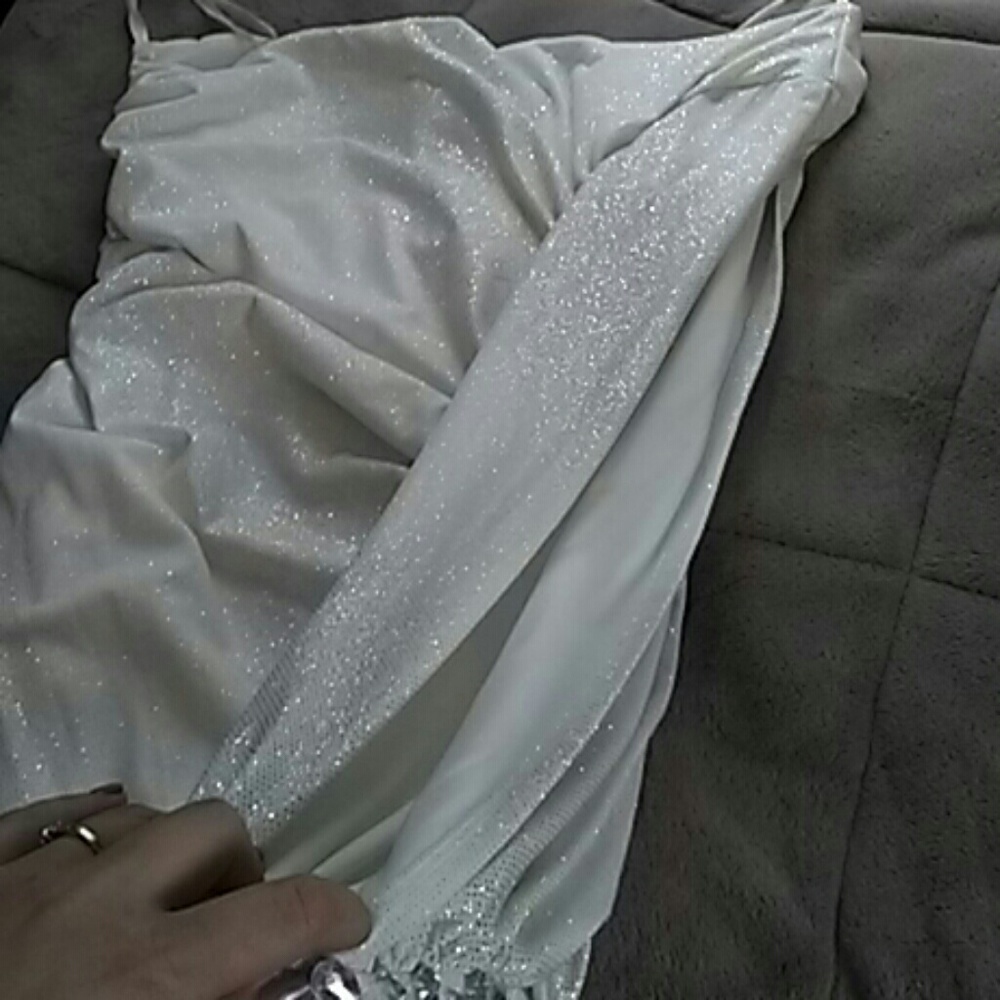 Dress - Picture 5 of 5