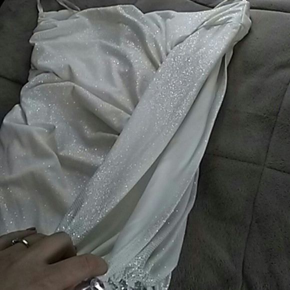 Dress - Picture 5 of 5