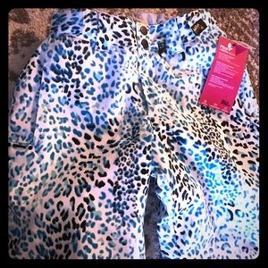Brand new Billabong snowboarding pants size Small