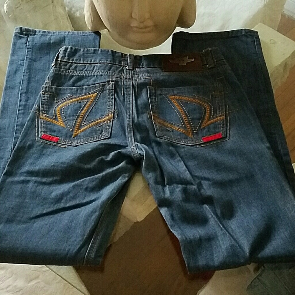 DO DENIM BOOT CUT DENIM JEANS