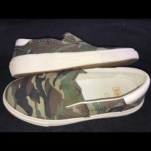 💚SALE! 💚ASH sneakers