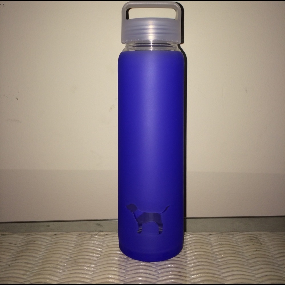 Water bottle 💙 - Picture 2 of 2