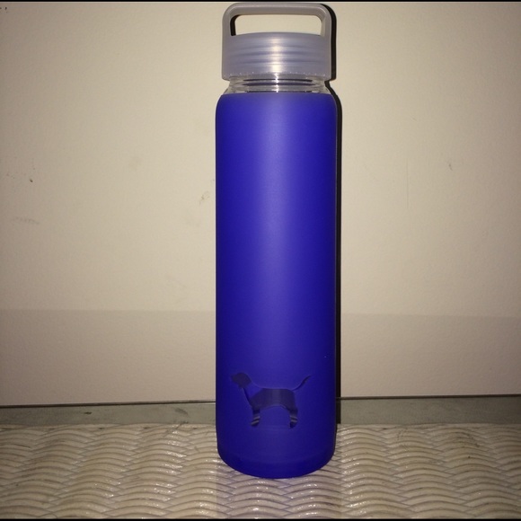 Water bottle 💙 - Picture 2 of 2