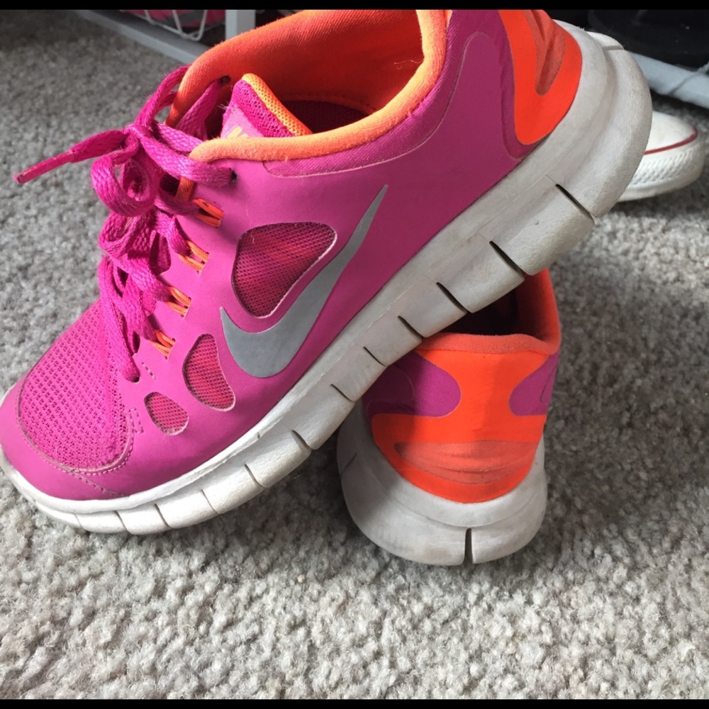 Nike shoes size 7