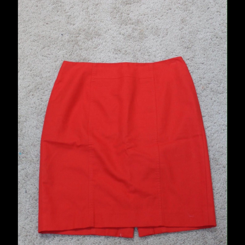 LOFT Coral pencil skirt