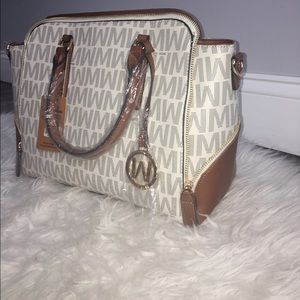 Willie Michi Tote