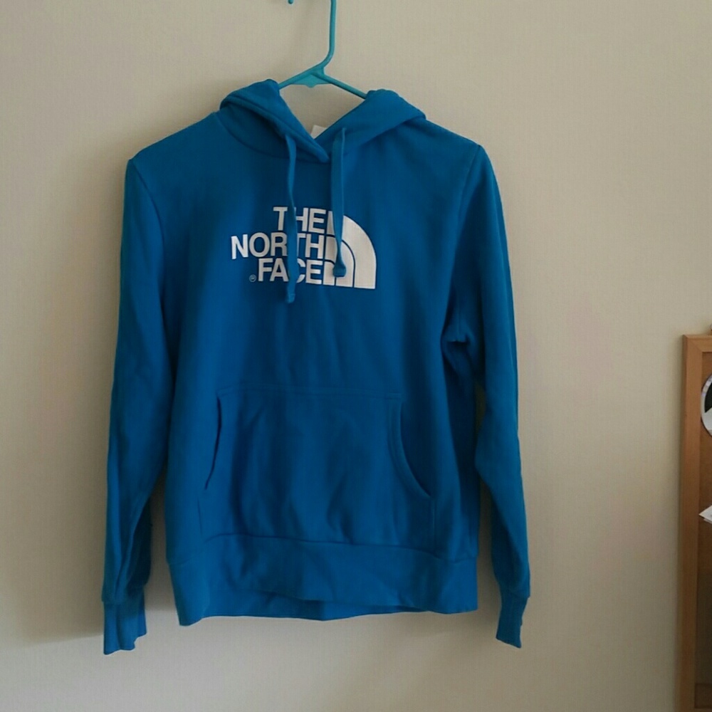 Blue Northface Sweatshirt