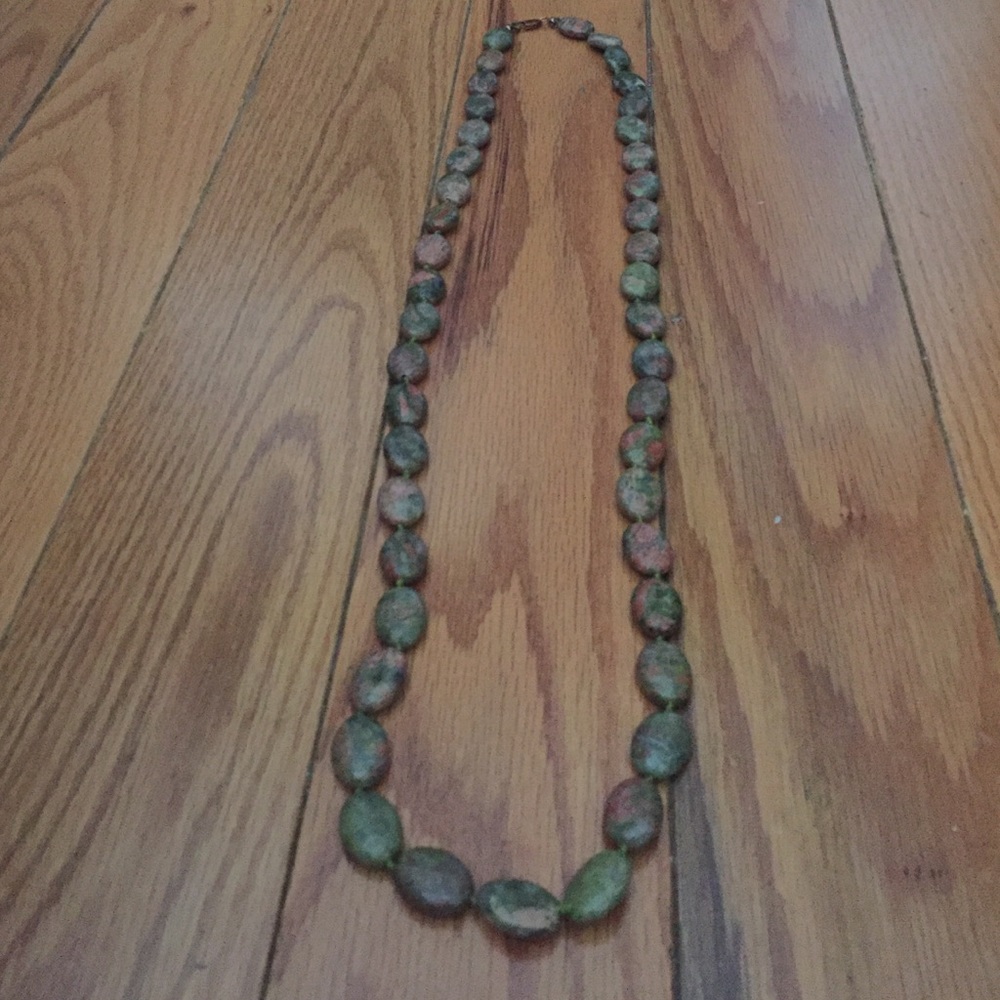 Long earth stone color necklace