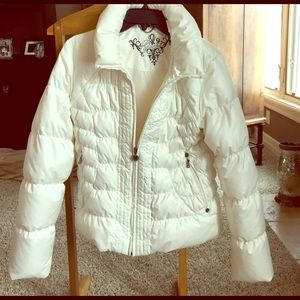 Guess Coat for Women-Puffer style-Cream-M