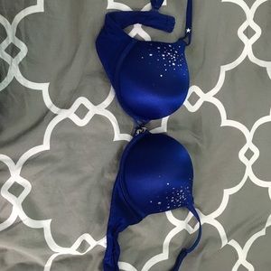 Victoria secret bombshell bra